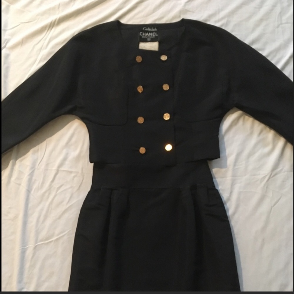 CHANEL Vintage skirt suit